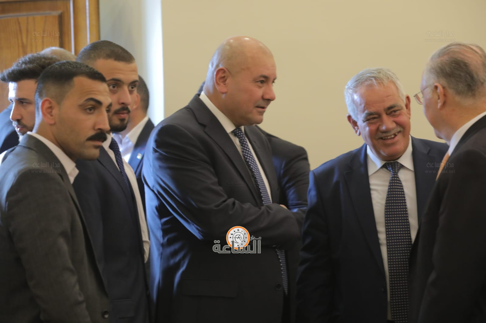 Madar Al-Saa Images 0.19603893360398905