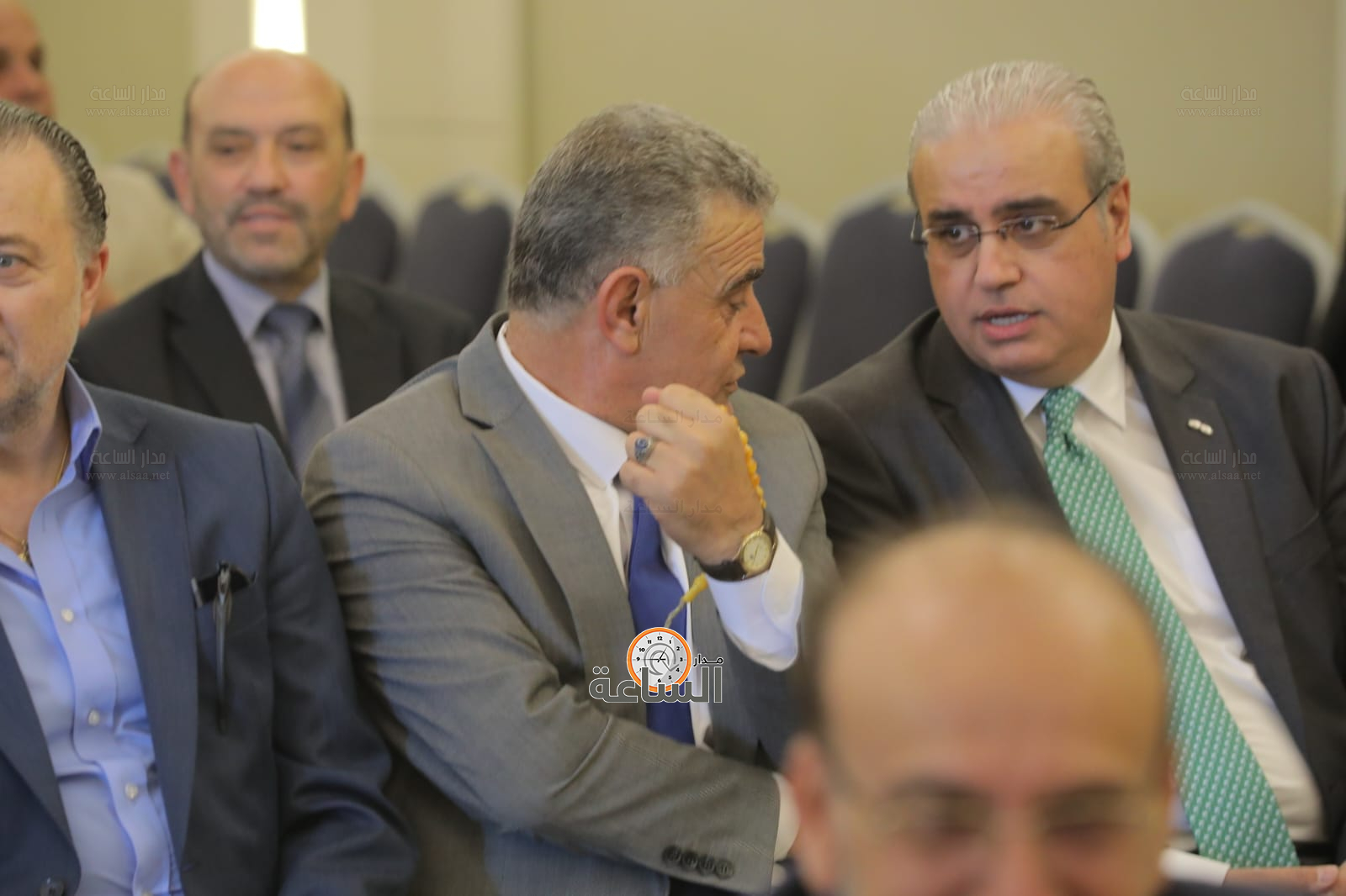 Madar Al-Saa Images 0.4508616127074898