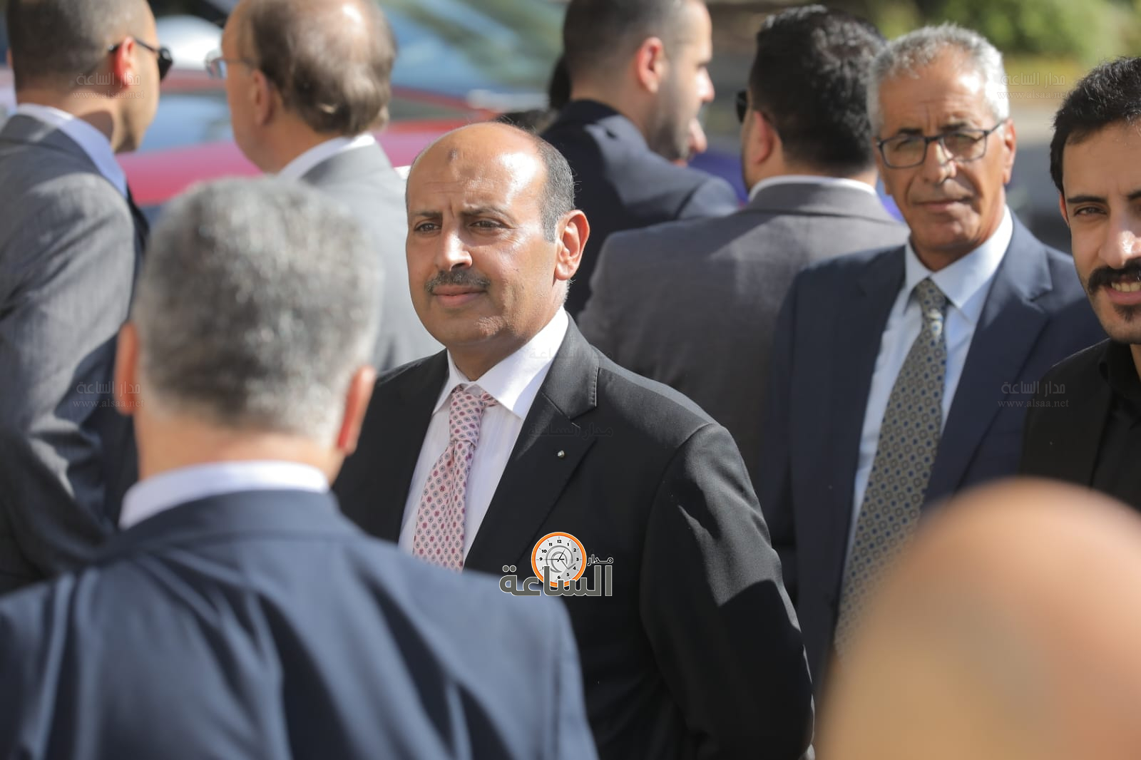 Madar Al-Saa Images 0.1928564568288157