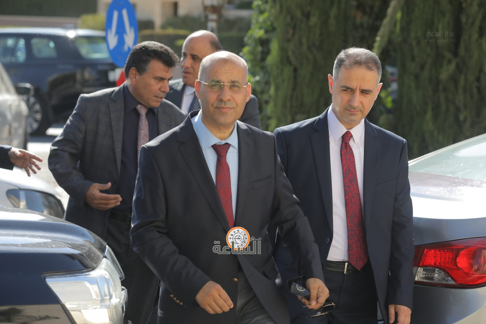 Madar Al-Saa Images 0.6079537401799199