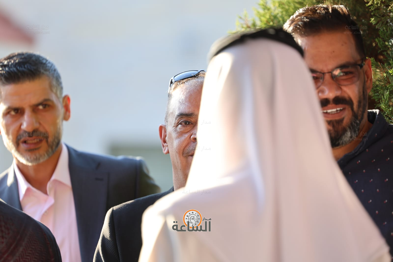 Madar Al-Saa Images 0.04577706130868742