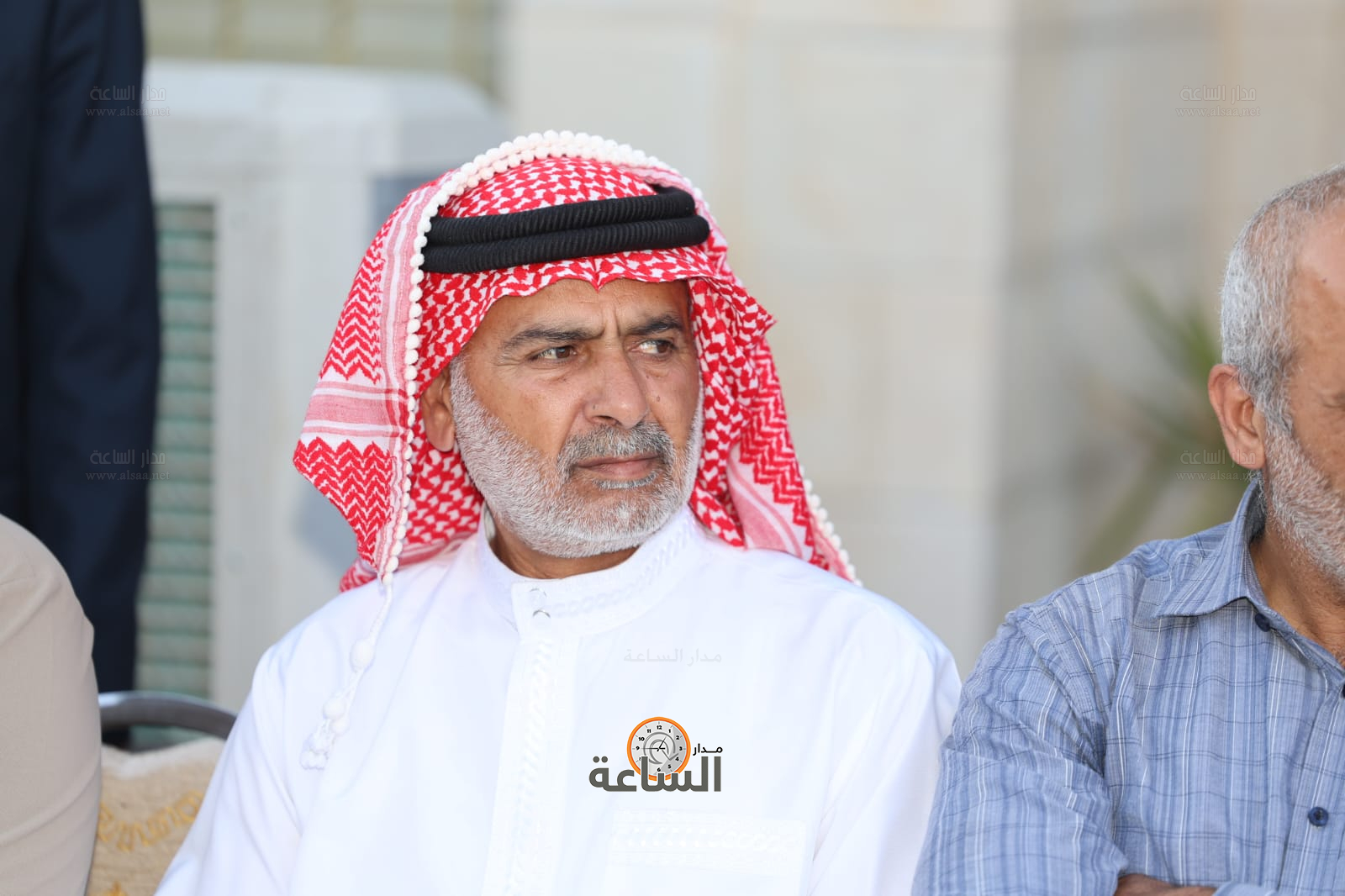 Madar Al-Saa Images 0.4235430876419668