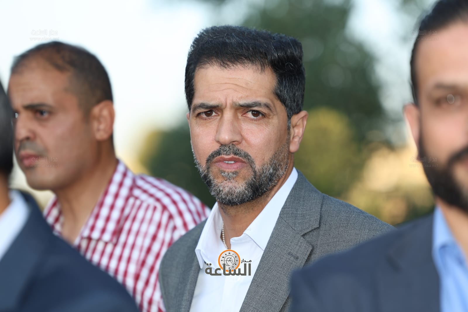 Madar Al-Saa Images 0.8008404864571256