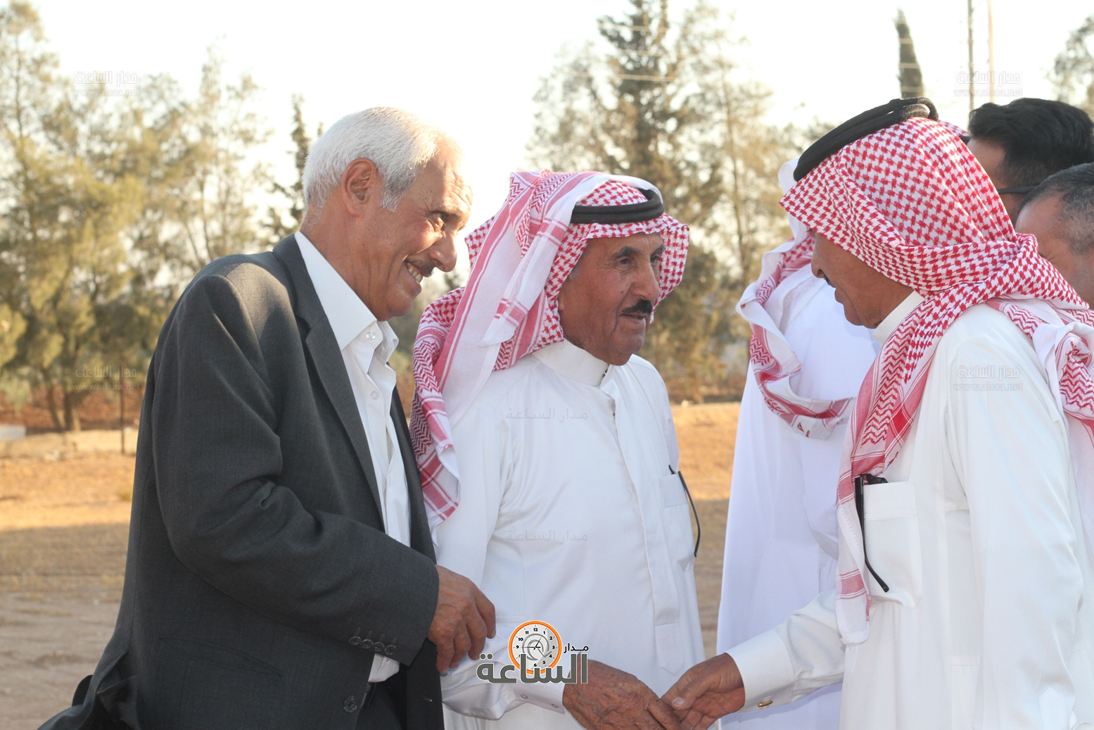 Madar Al-Saa Images 0.4484924454095014