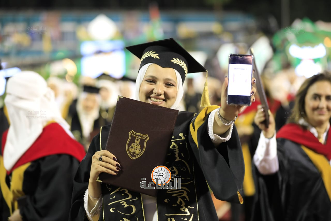 Madar Al-Saa Images 0.6951707067425856