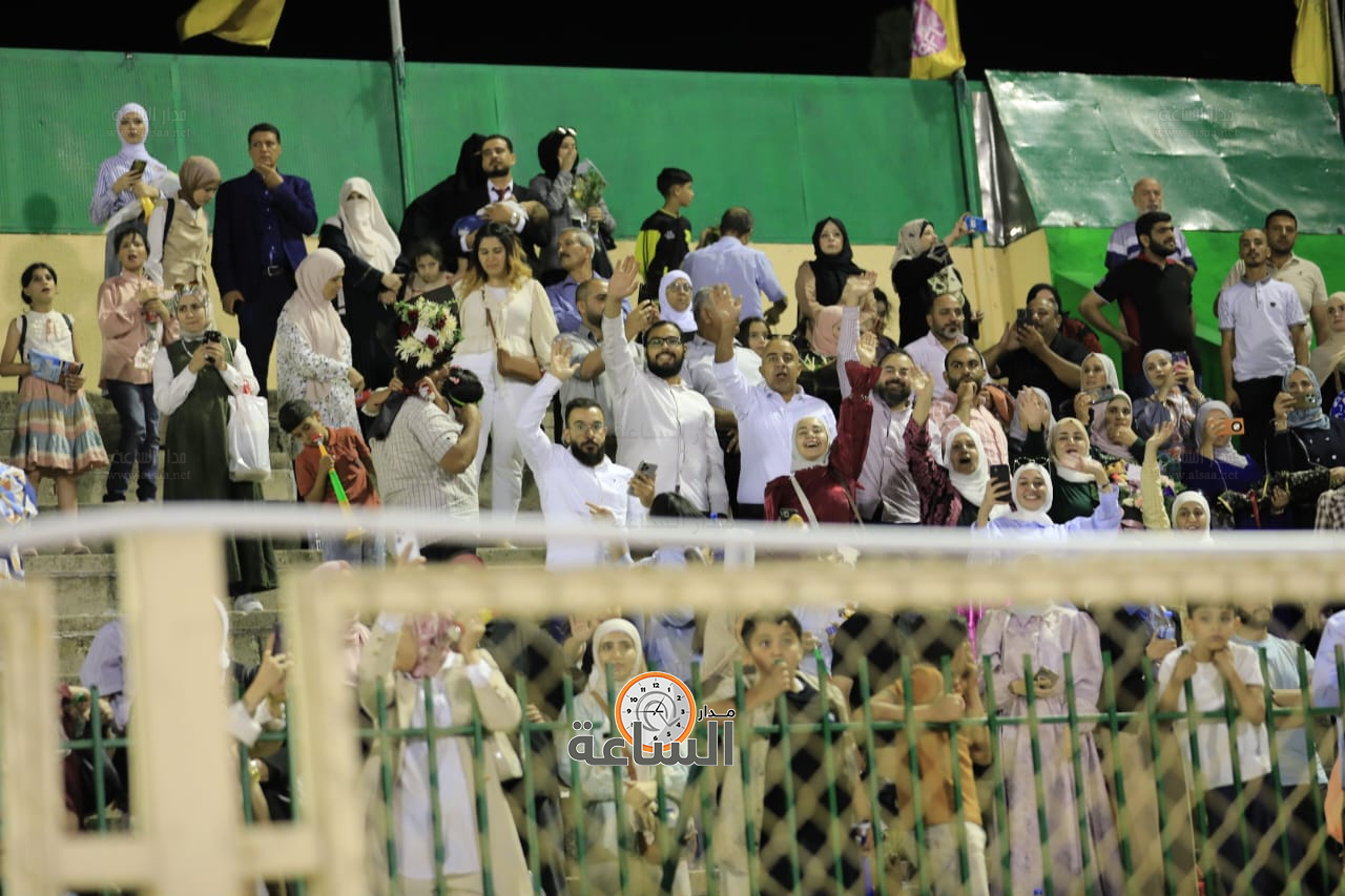 Madar Al-Saa Images 0.6124343932301588