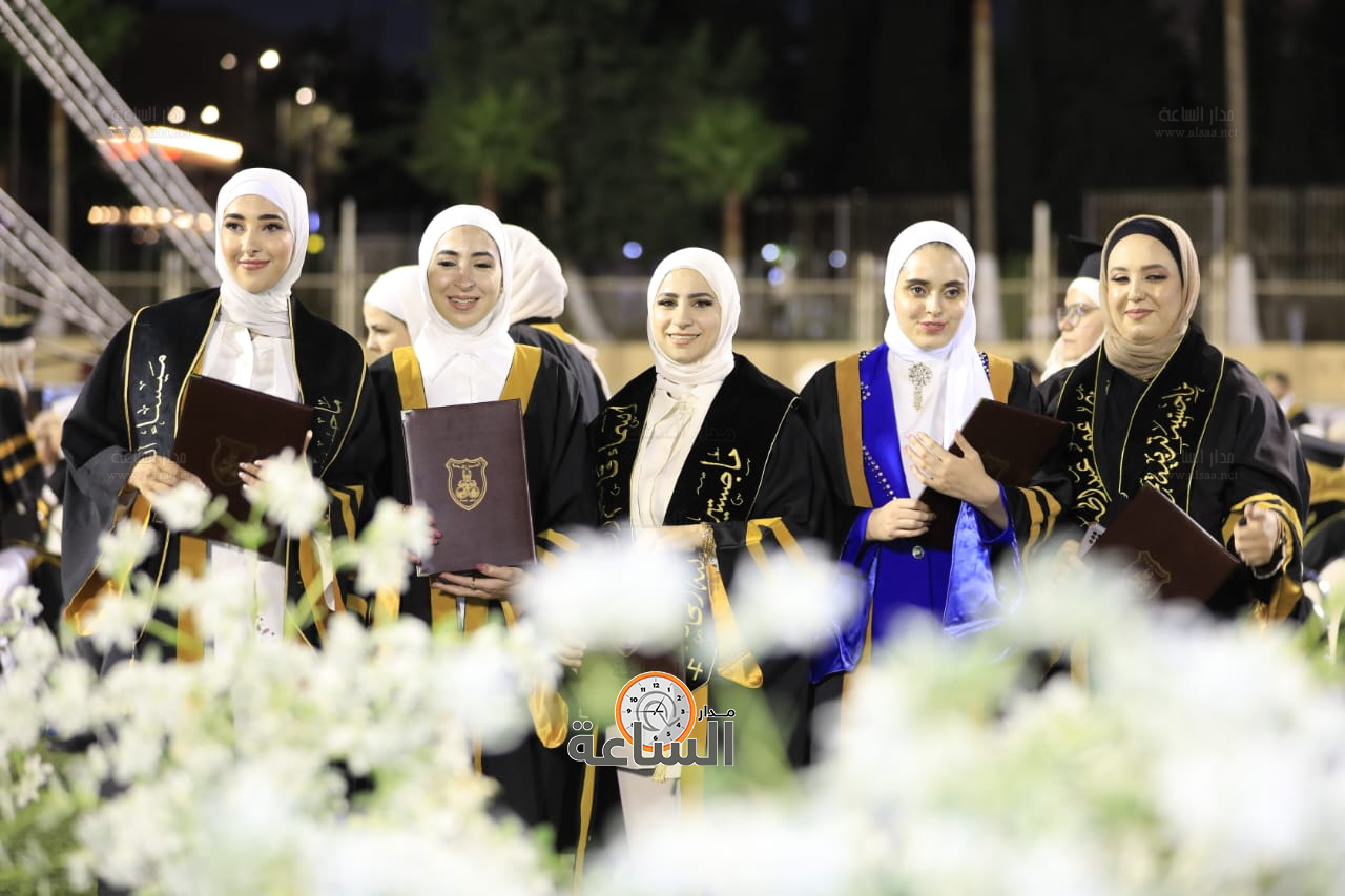 Madar Al-Saa Images 0.3582970116871882