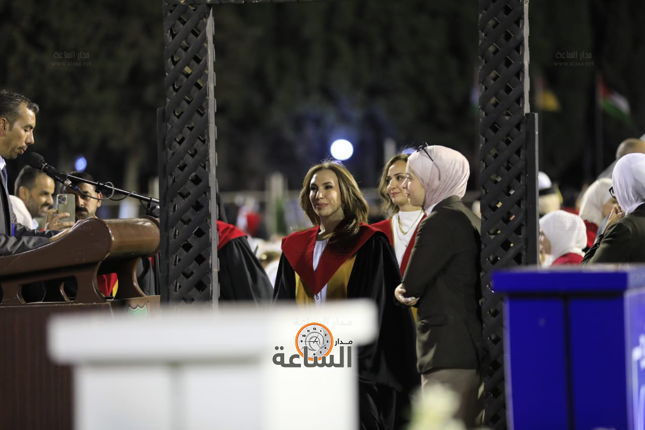 Madar Al-Saa Images 0.5292518070078159