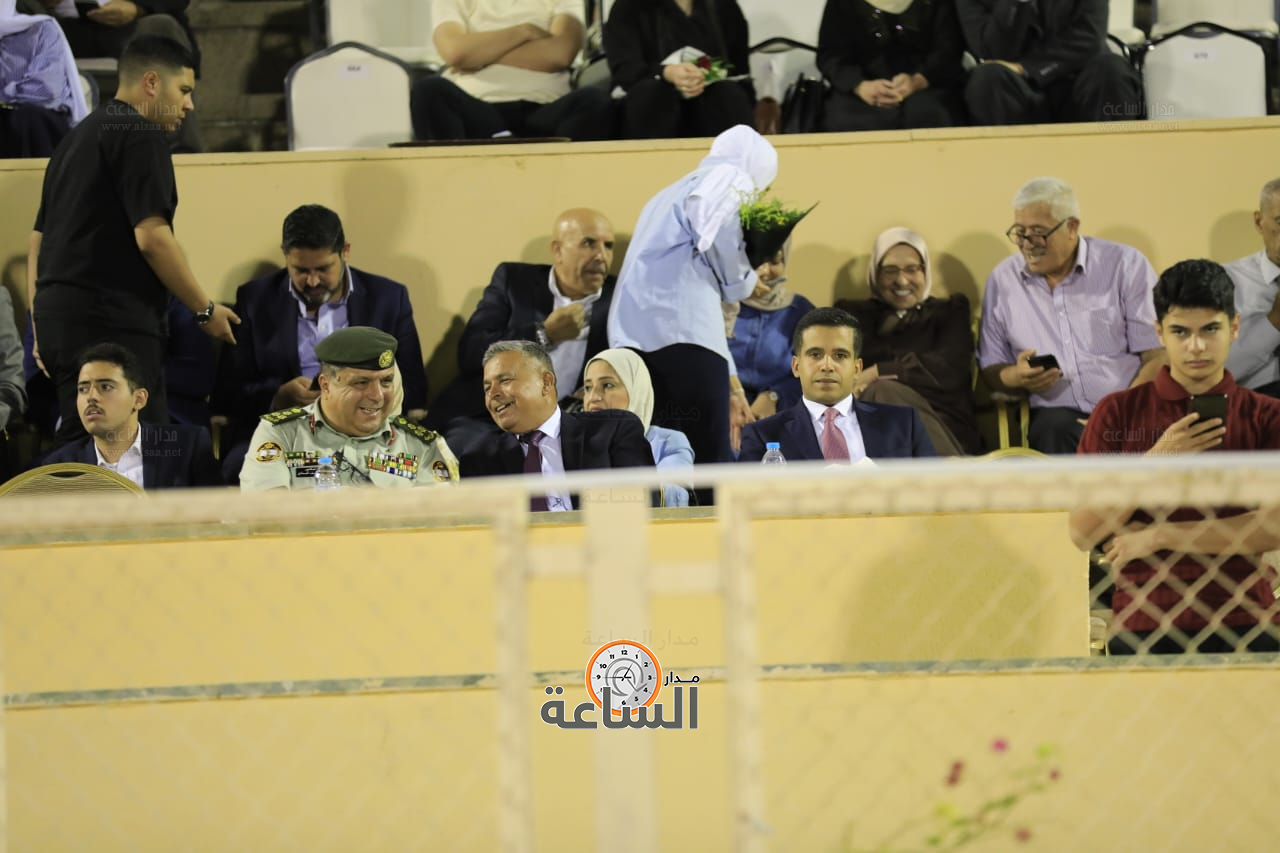 Madar Al-Saa Images 0.8400679386014998