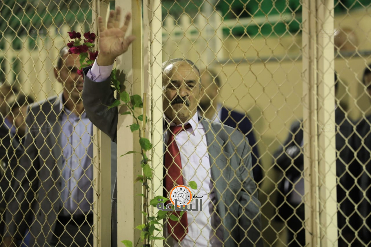 Madar Al-Saa Images 0.7186159691742582