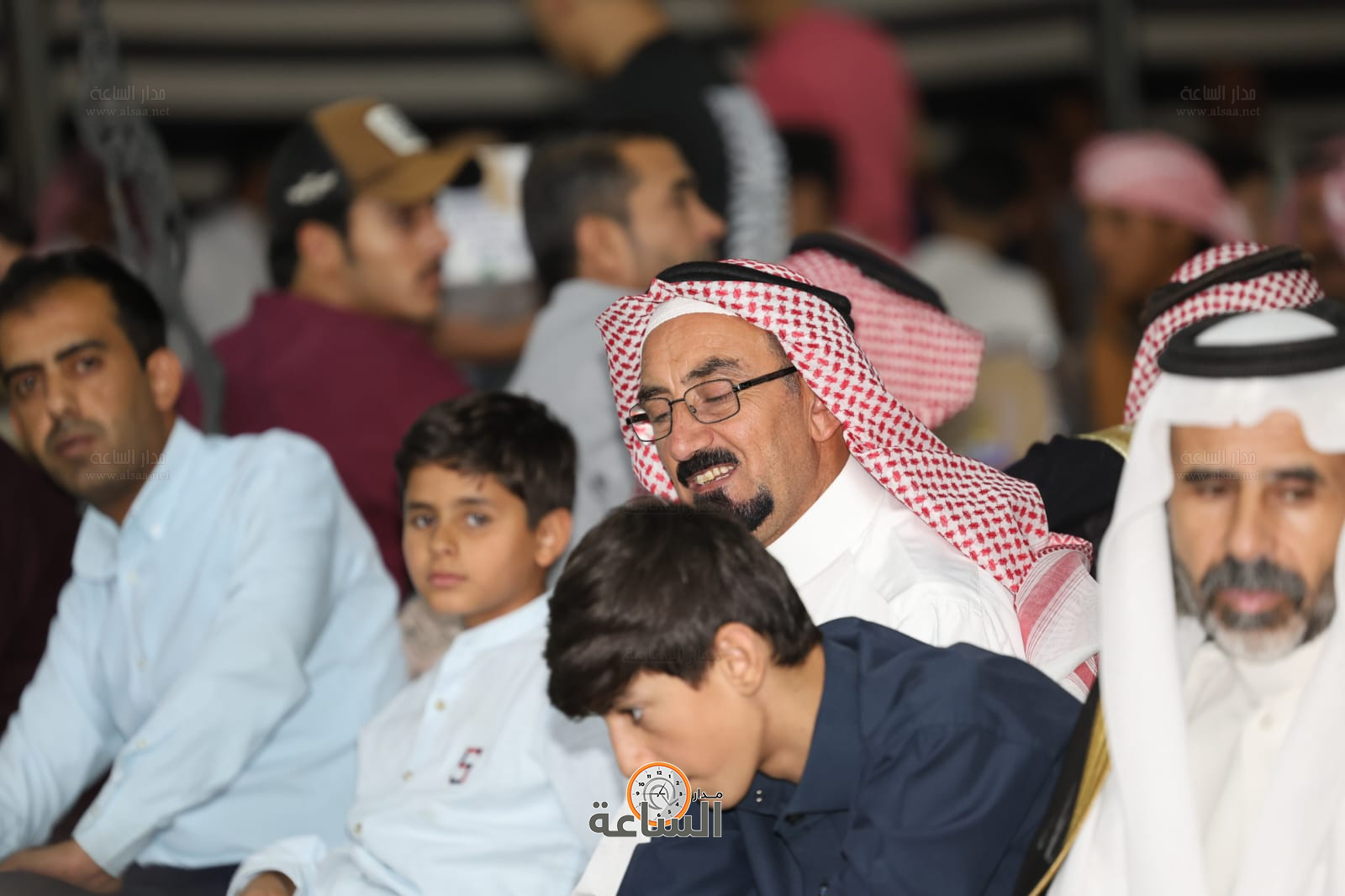 Madar Al-Saa Images 0.5058263494173608