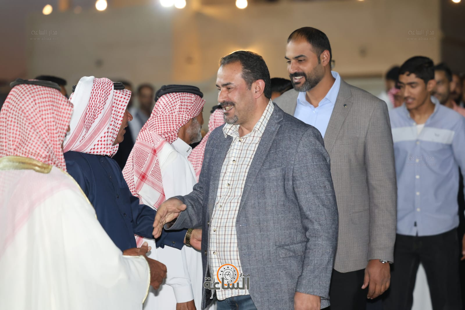 Madar Al-Saa Images 0.4879869291618335