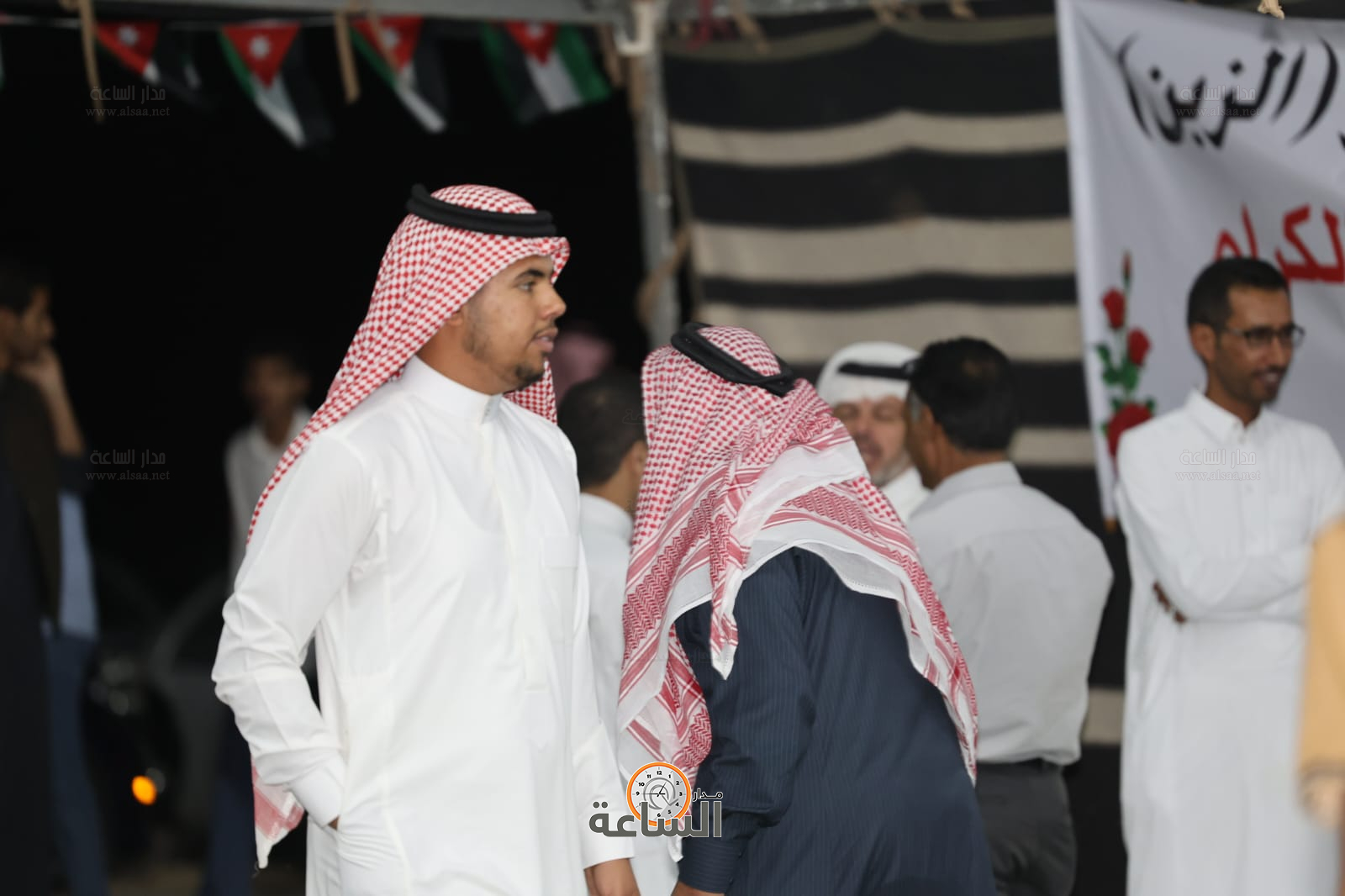 Madar Al-Saa Images 0.280316411358444