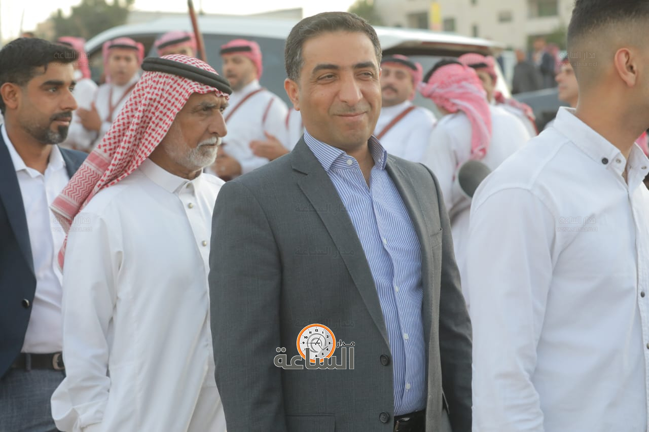 Madar Al-Saa Images 0.15629611952886435