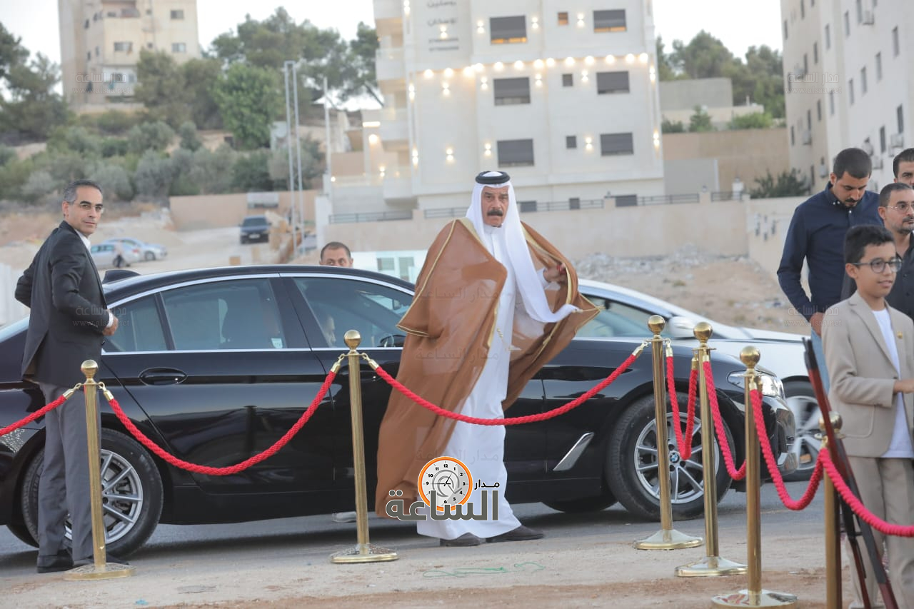 Madar Al-Saa Images 0.9681445529775367