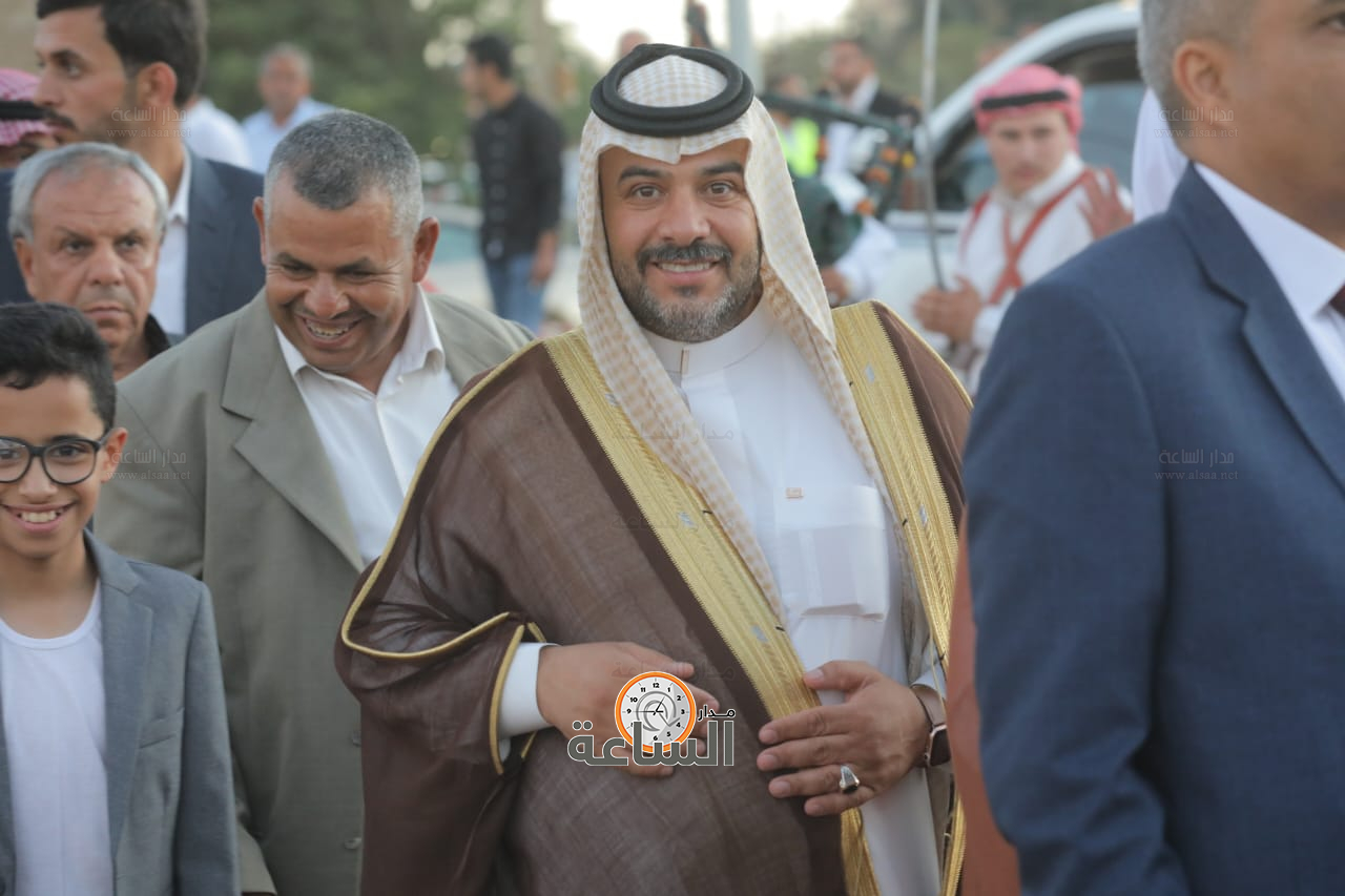 Madar Al-Saa Images 0.7764662356891767