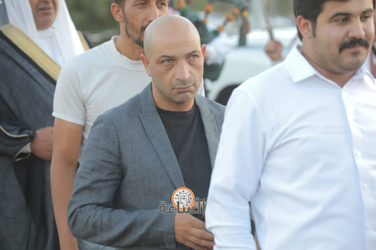 Madar Al-Saa Images 0.4003609863613721