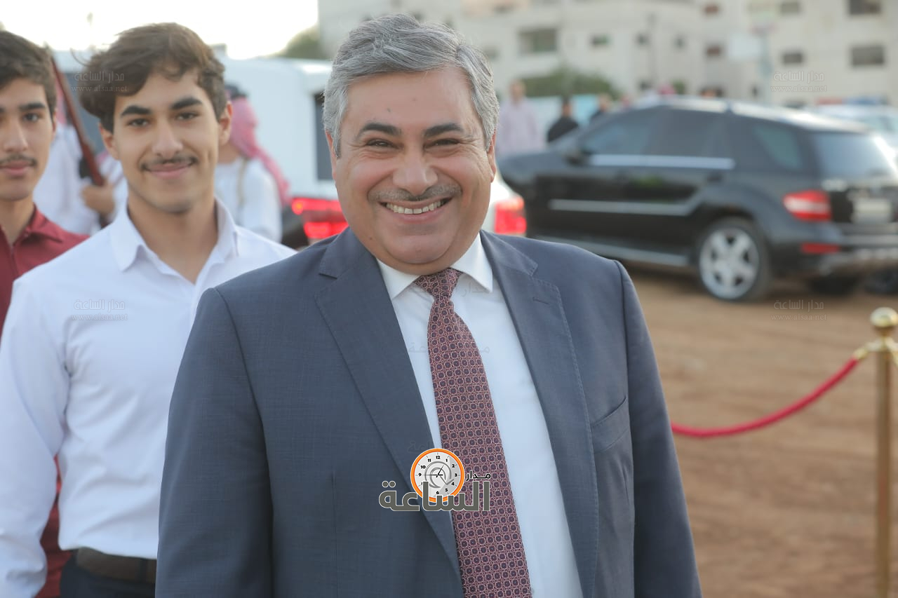 Madar Al-Saa Images 0.5828411093215021