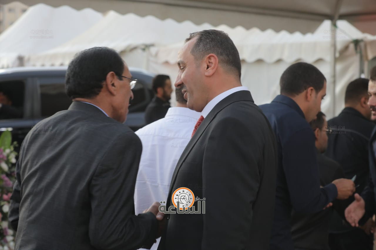 Madar Al-Saa Images 0.35171551089674935