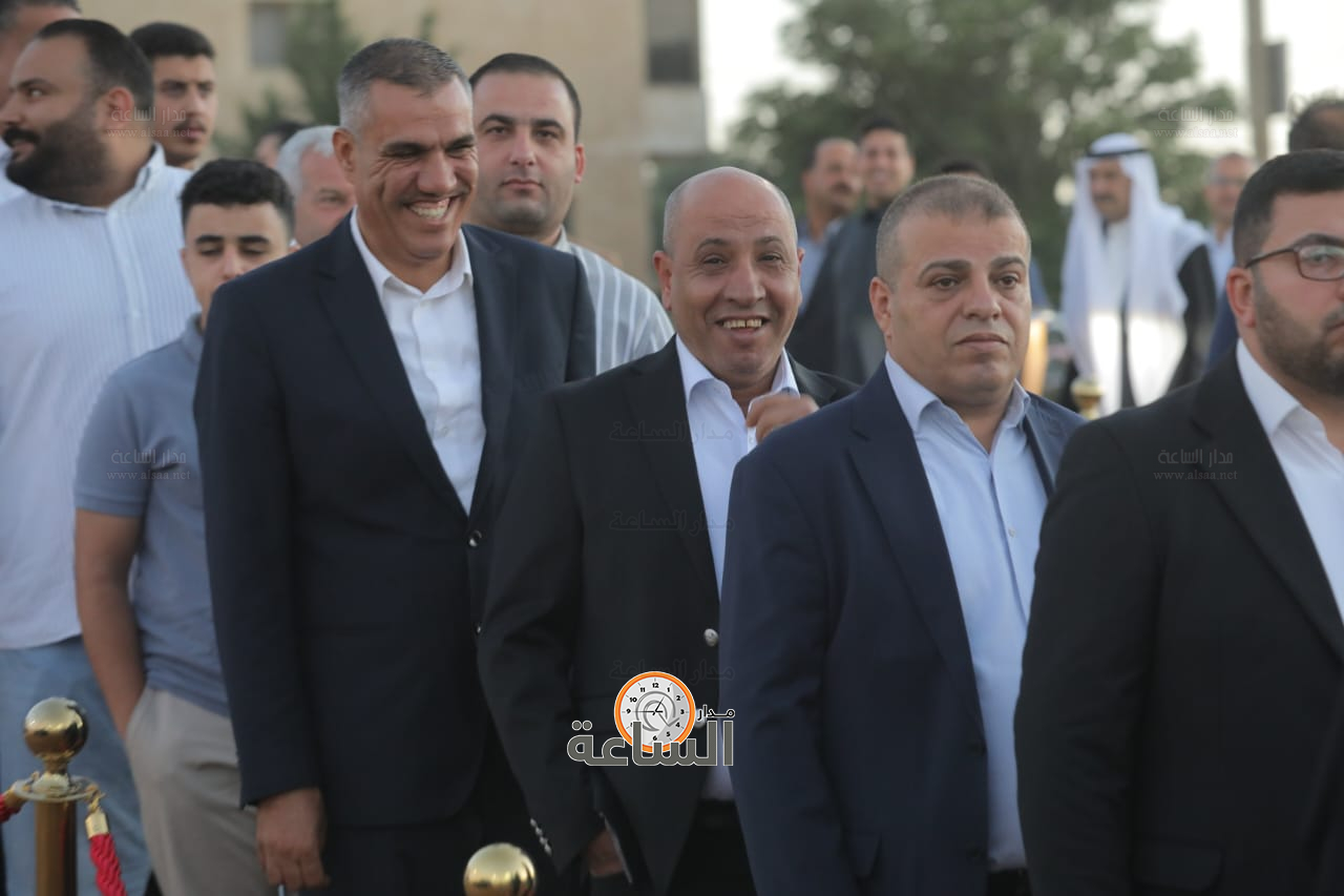 Madar Al-Saa Images 0.4459158034238162