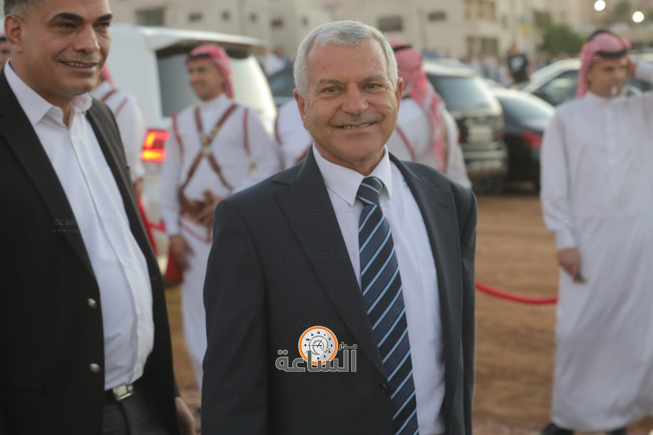 Madar Al-Saa Images 0.11472379068223226