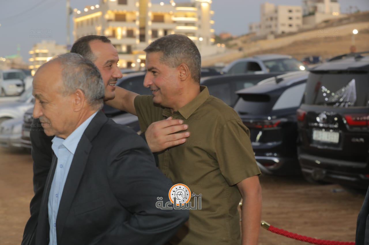 Madar Al-Saa Images 0.5717733768424715