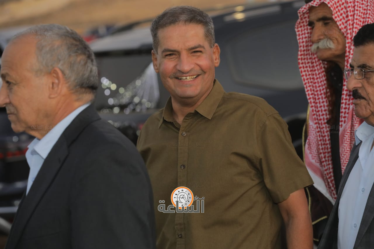 Madar Al-Saa Images 0.3272473924139043