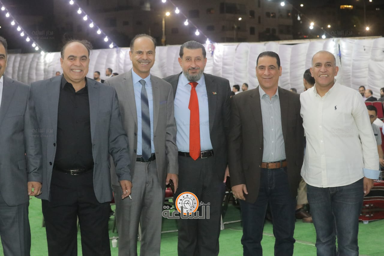 Madar Al-Saa Images 0.6107908094506934