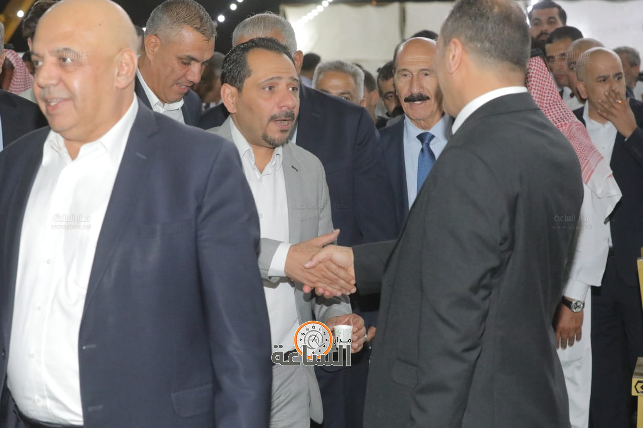 Madar Al-Saa Images 0.123544211740089