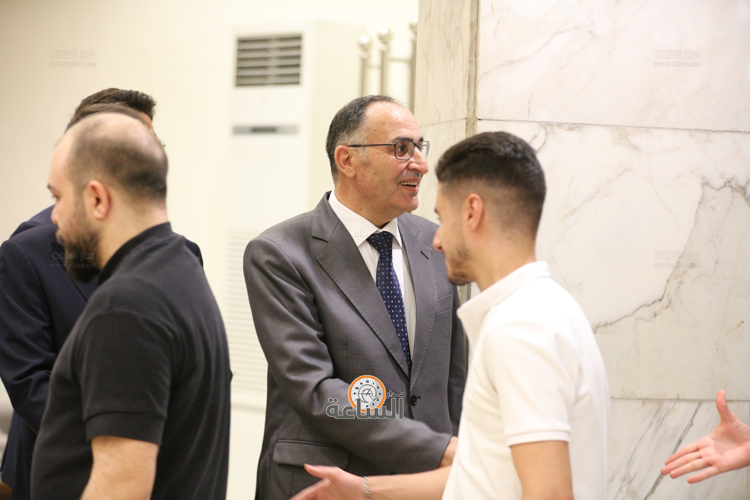 Madar Al-Saa Images 0.4620264728012531