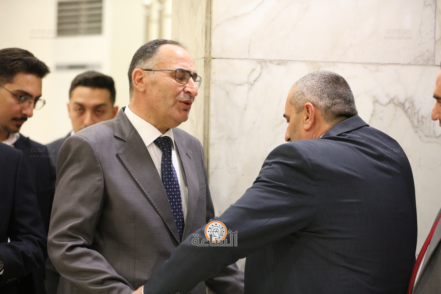 Madar Al-Saa Images 0.4919229896355919