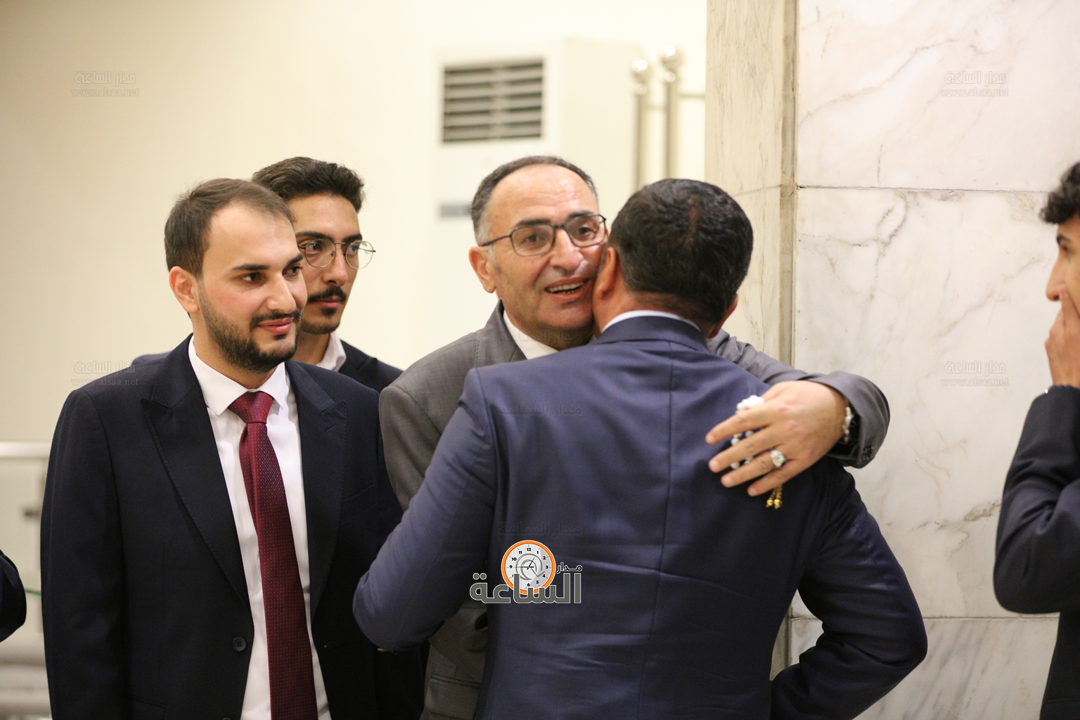 Madar Al-Saa Images 0.5042899953862018