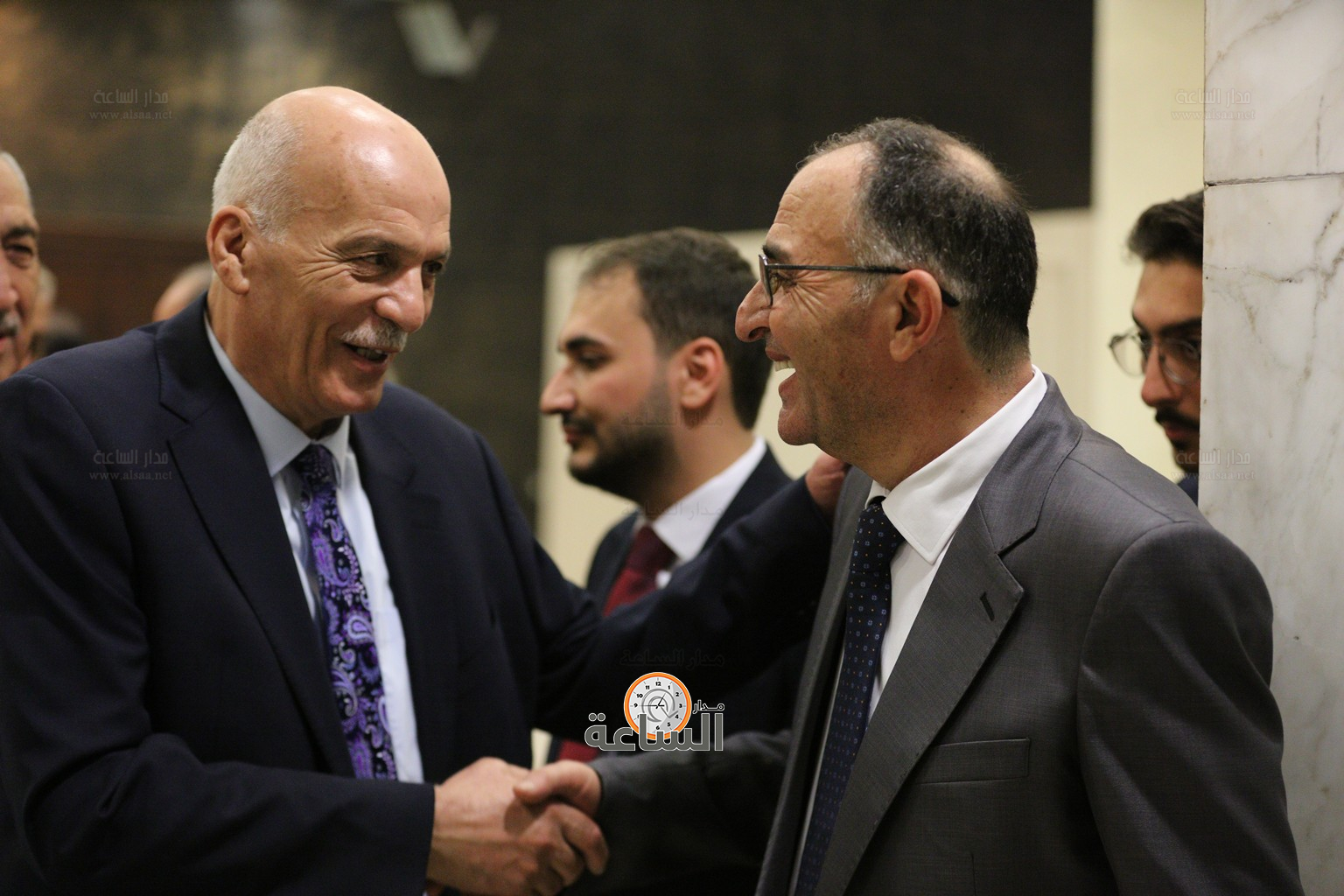 Madar Al-Saa Images 0.8170747927554901