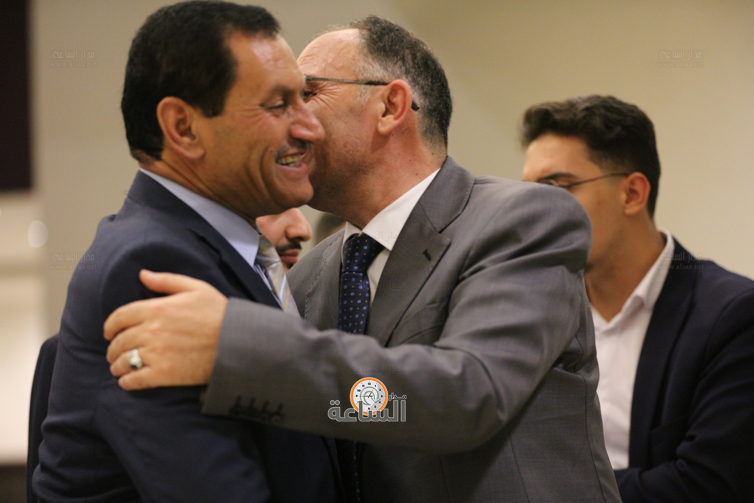 Madar Al-Saa Images 0.7116703876103928