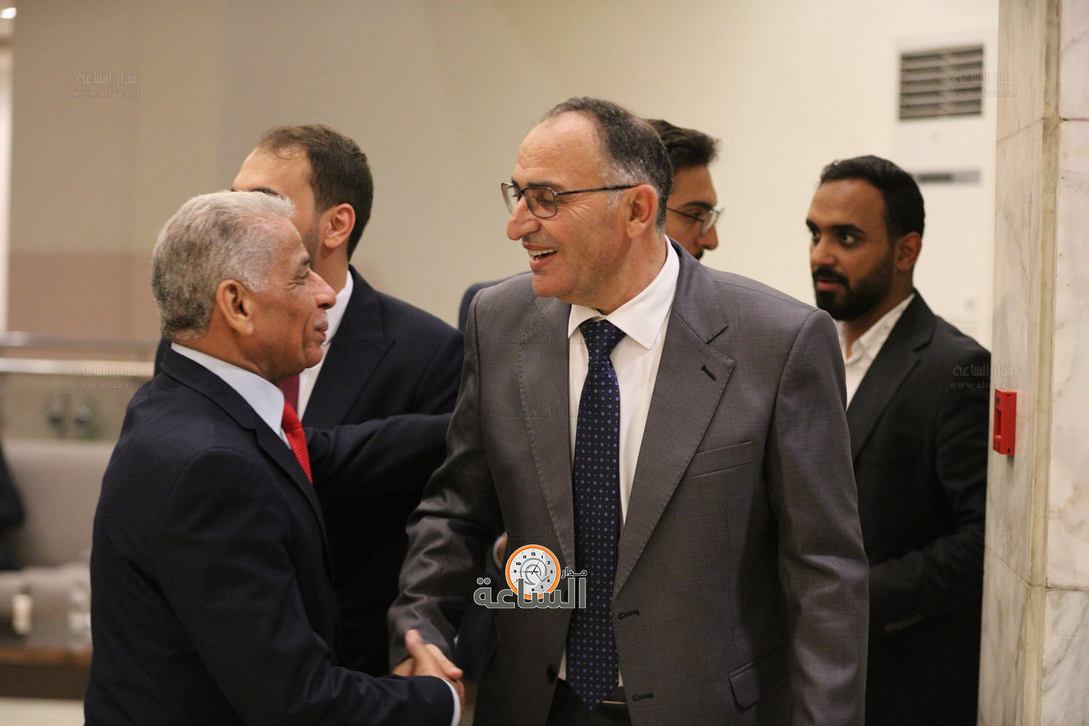 Madar Al-Saa Images 0.44858063085057265