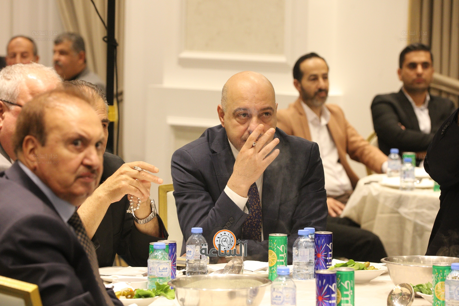 Madar Al-Saa Images 0.3869118469447219