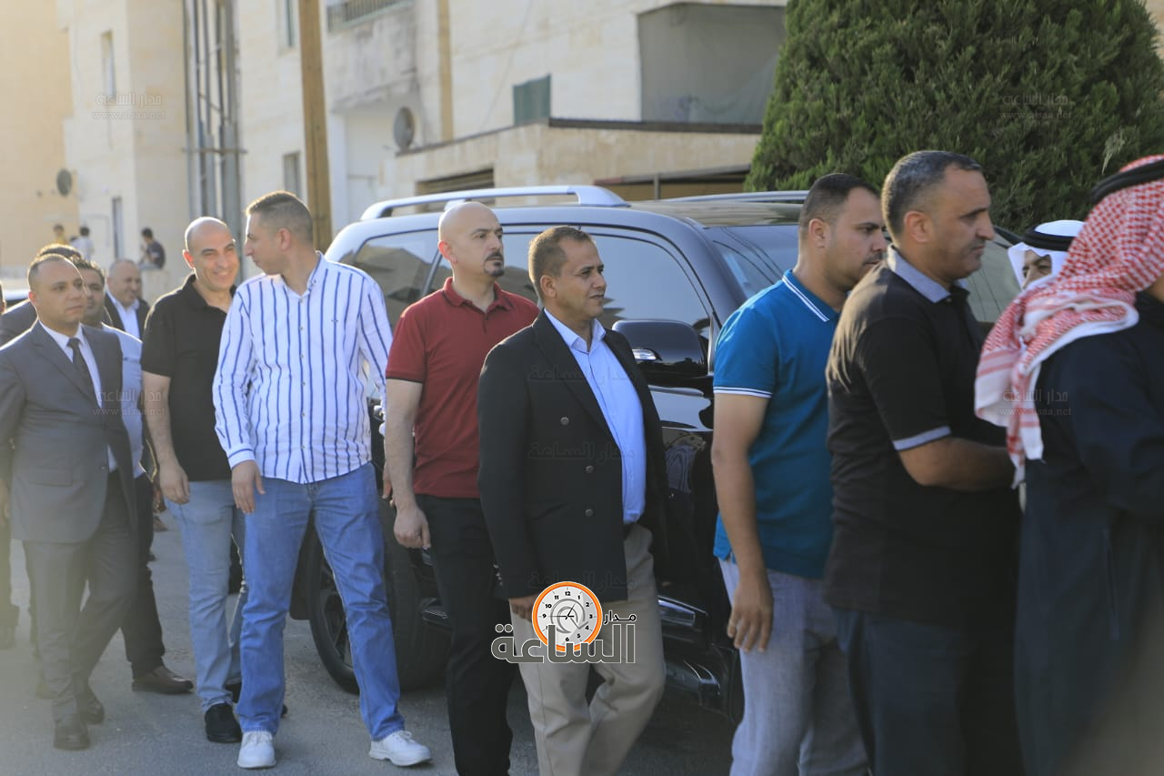 Madar Al-Saa Images 0.12710525257176342