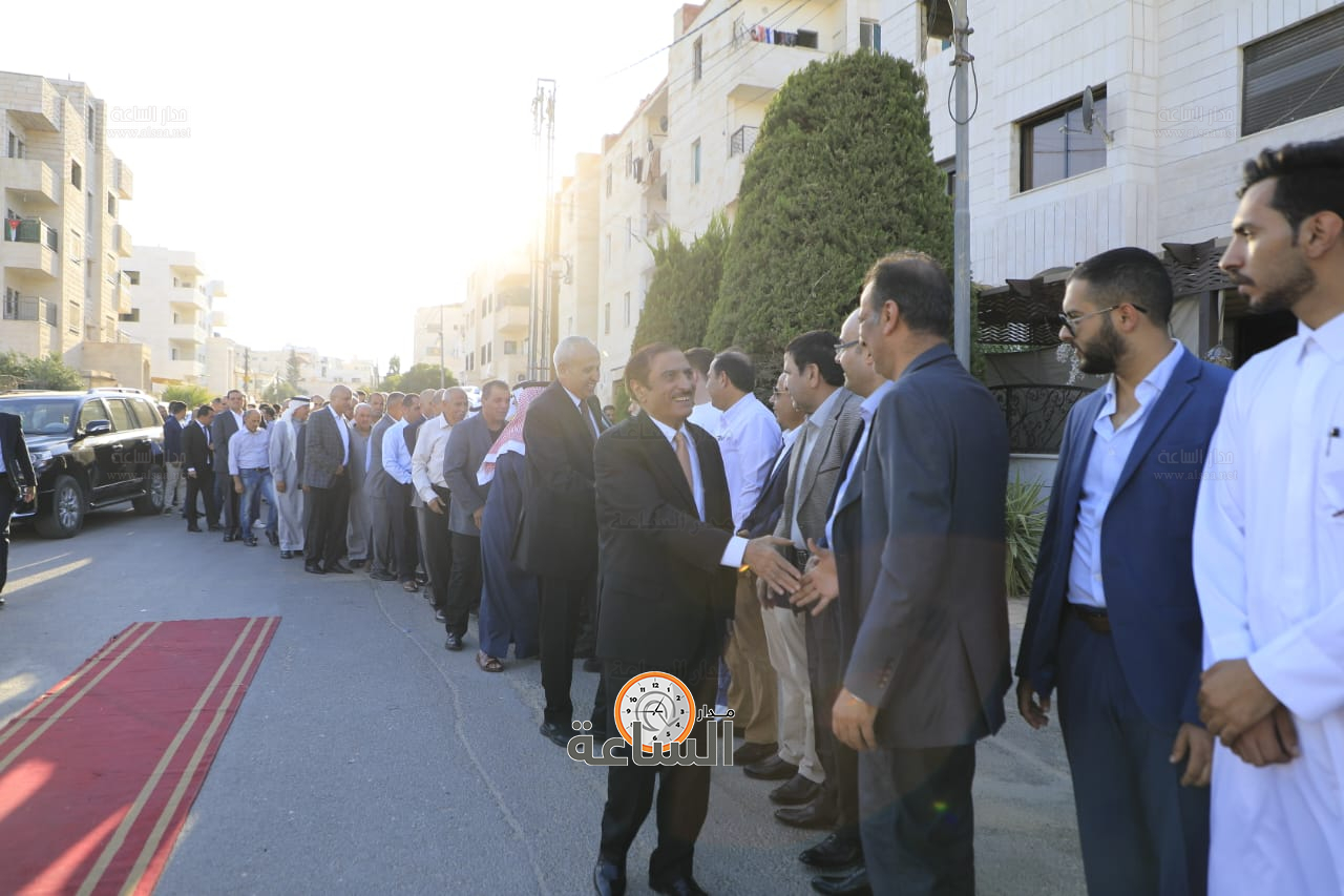 Madar Al-Saa Images 0.5141325876434432