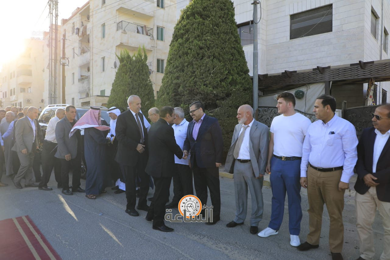 Madar Al-Saa Images 0.5238137733601339