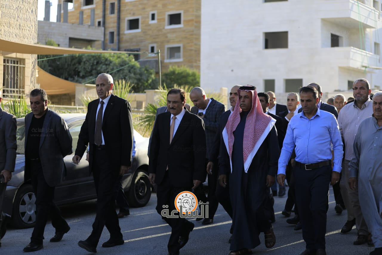 Madar Al-Saa Images 0.1399710427669687