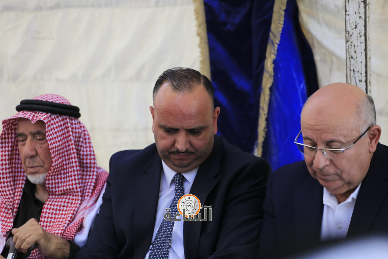 Madar Al-Saa Images 0.7035204382447461