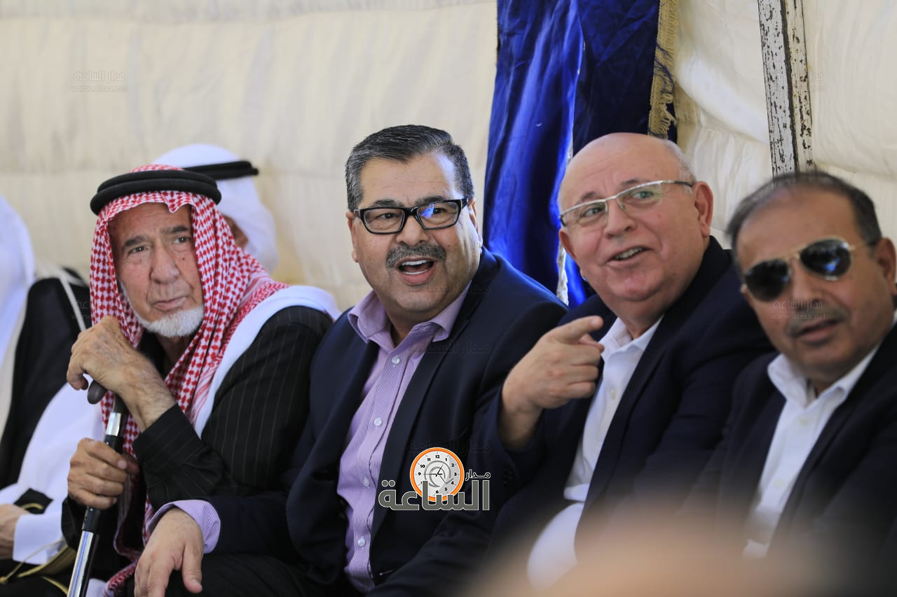 Madar Al-Saa Images 0.3742438413803931