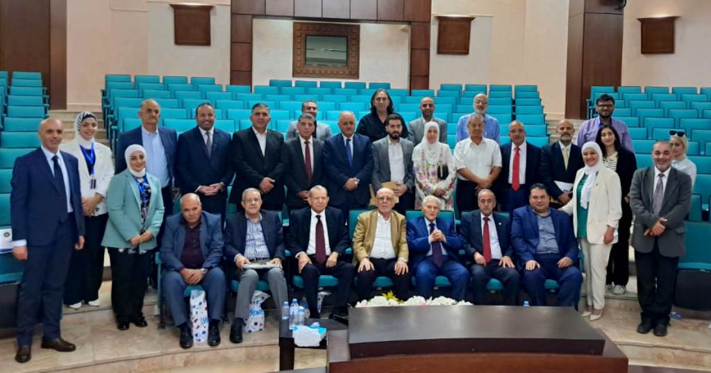 Madar Al-Saa Images 0.8663292017000287