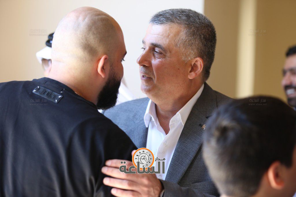 Madar Al-Saa Images 0.03450122314800397