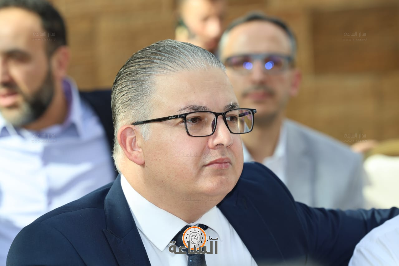 Madar Al-Saa Images 0.06104949897967715