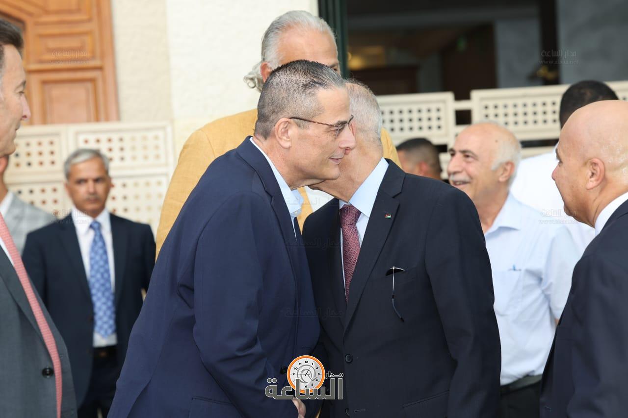 Madar Al-Saa Images 0.050302334301169704