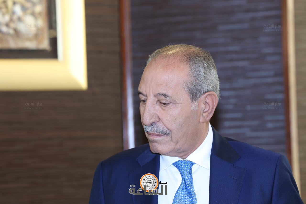 Madar Al-Saa Images 0.9205312137981086