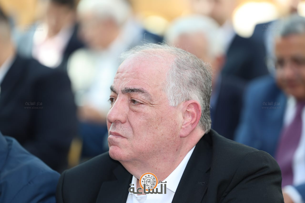 Madar Al-Saa Images 0.9950337458078926