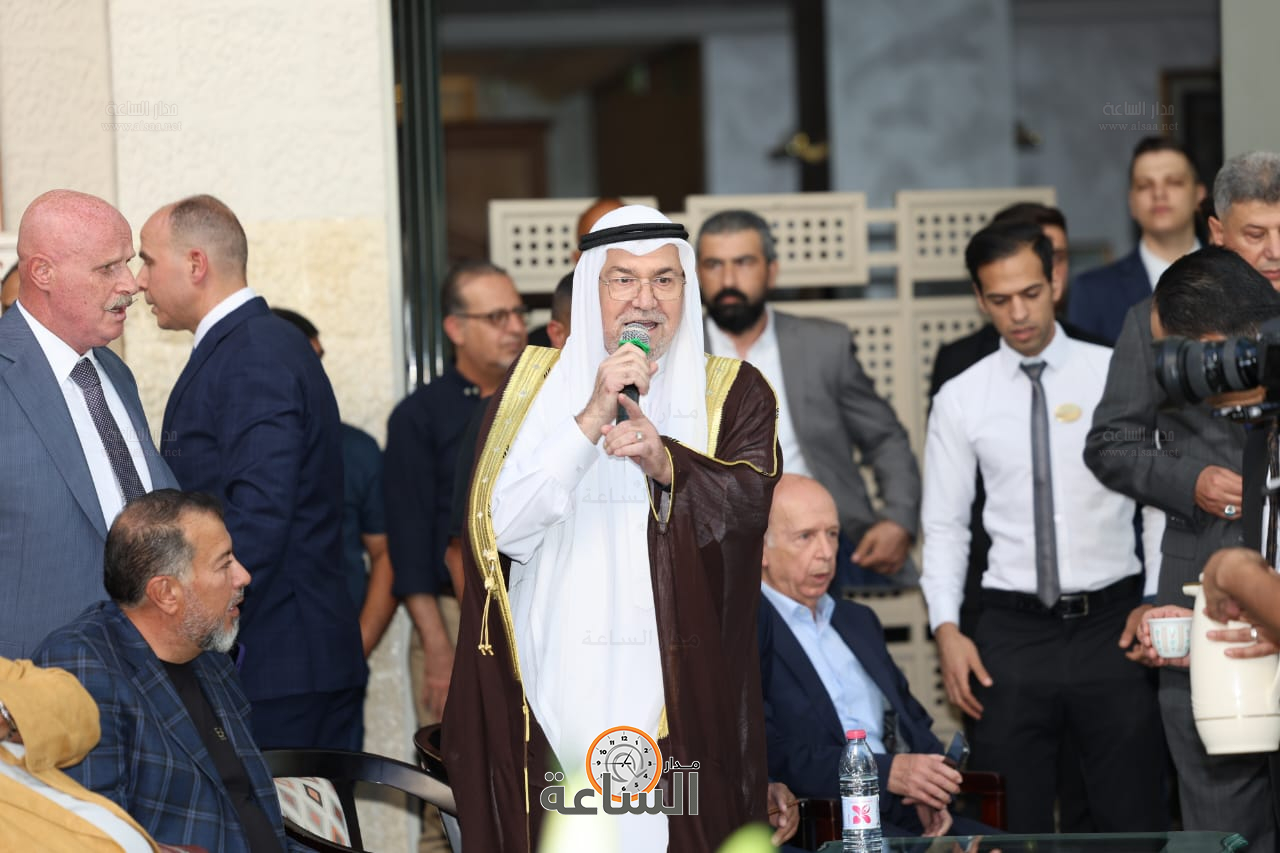 Madar Al-Saa Images 0.3705694135561277