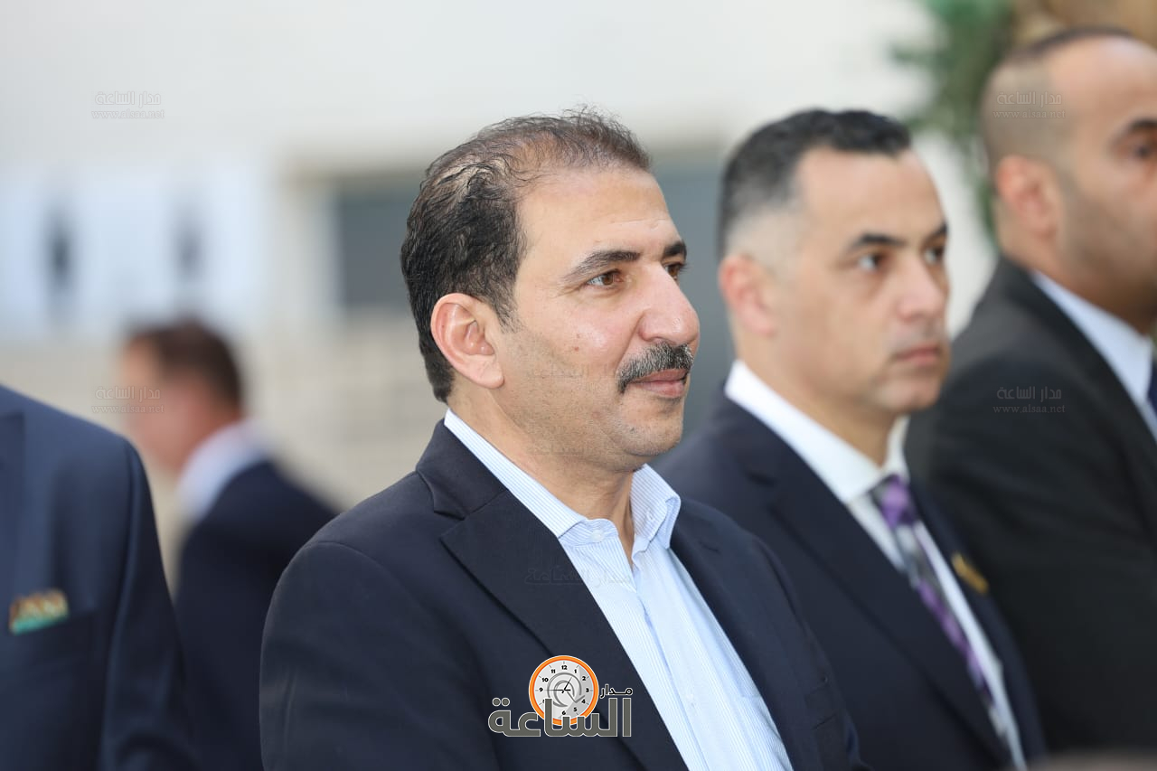 Madar Al-Saa Images 0.7109104292827404